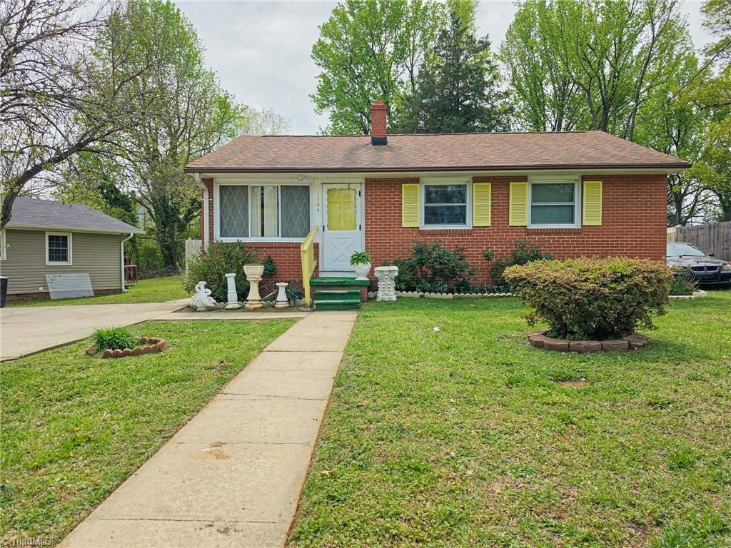 1104 Wise Avenue, High Point, NC 27260