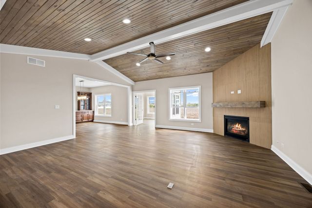 25136 S Westwind Drive, Channahon, IL 60410