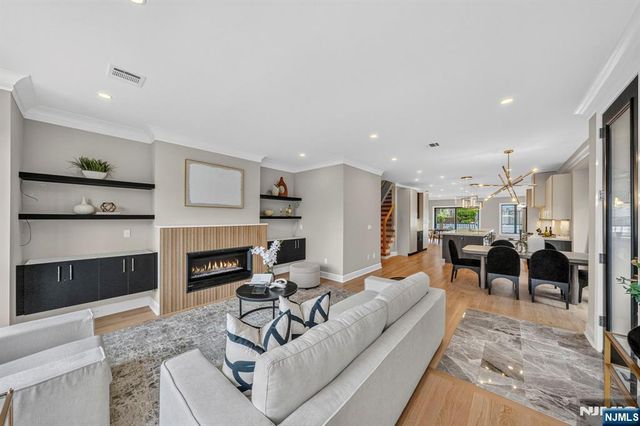 156 Morningside Lane B, Palisades Park, NJ 07650