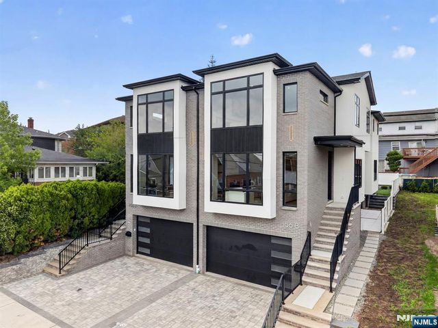 156 Morningside Lane B, Palisades Park, NJ 07650