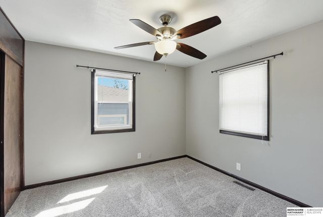 3401 S 121st Street, Omaha, NE 68144