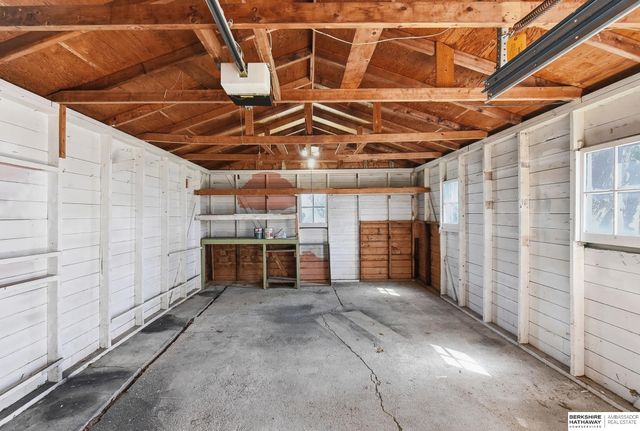3401 S 121st Street, Omaha, NE 68144
