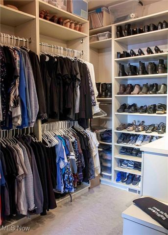 2415 Michelle Court, Willoughby Hills, OH 44094