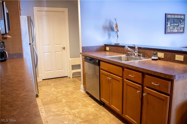 2415 Michelle Court, Willoughby Hills, OH 44094