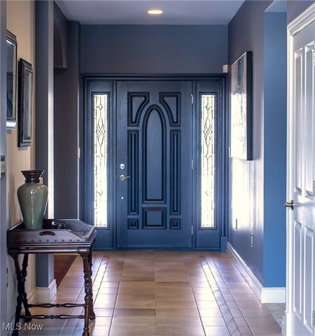 2415 Michelle Court, Willoughby Hills, OH 44094