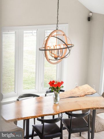 3293 N HILL CT, Middletown, MD 21769