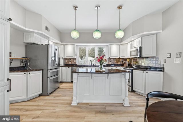 3293 N HILL CT, Middletown, MD 21769