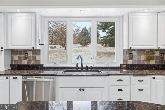 3293 N HILL CT, Middletown, MD 21769