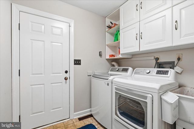 3293 N HILL CT, Middletown, MD 21769