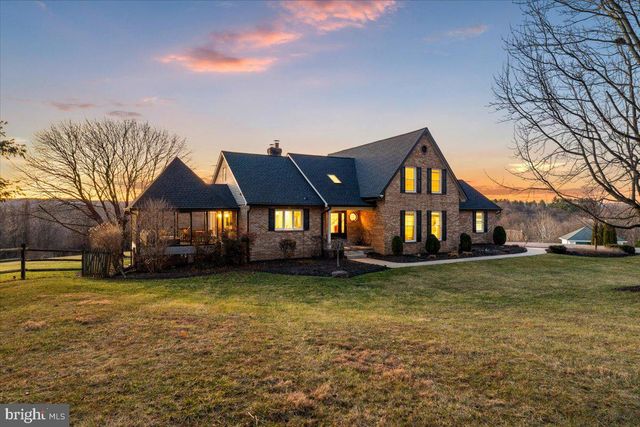 3293 N HILL CT, Middletown, MD 21769