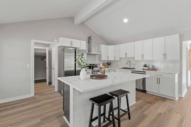 1822 Mallard Circle, Moncks Corner, SC 29461