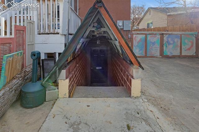 2530 E San Miguel Street, Colorado Springs, CO 80909