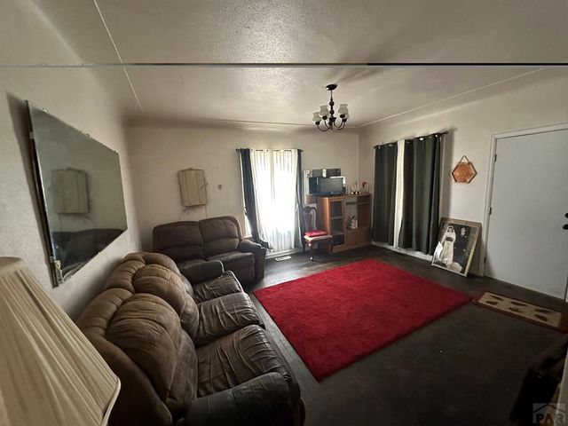 1437 E 4th St, Pueblo, CO 81001