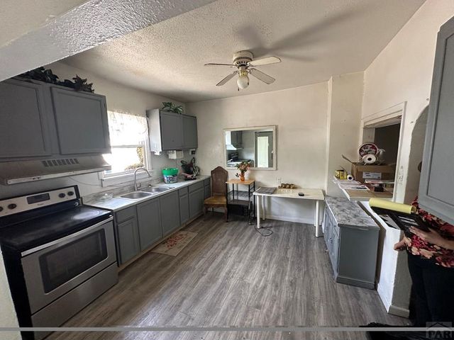 1437 E 4th St, Pueblo, CO 81001