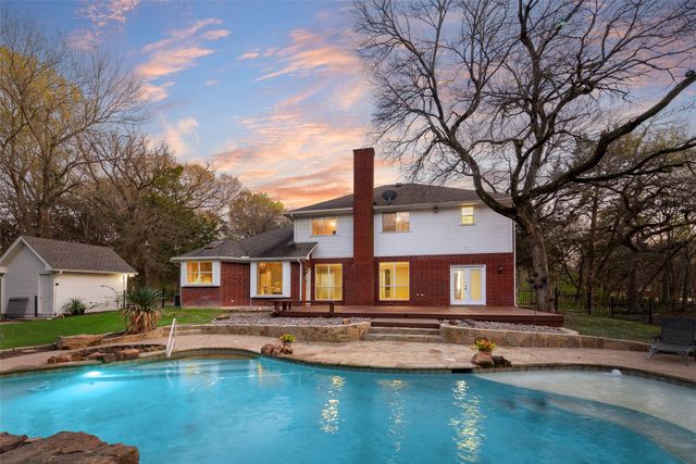 1738 Creek Bend Drive, Midlothian, TX 76065