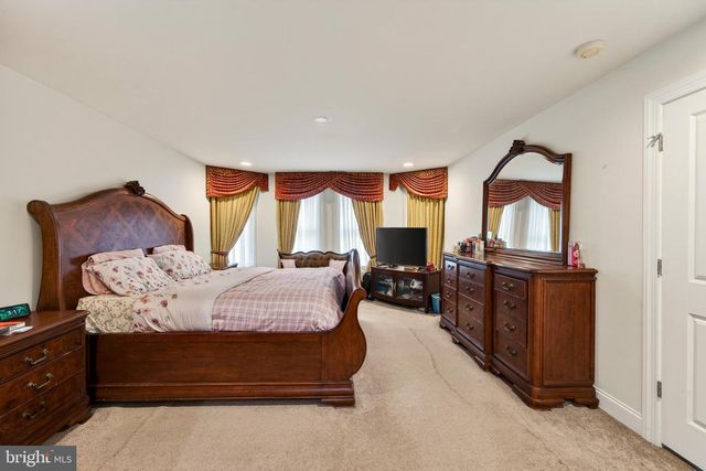 261 PHEASANT DR, Huntingdon Valley, PA 19006