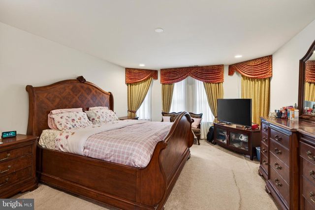 261 PHEASANT DR, Huntingdon Valley, PA 19006