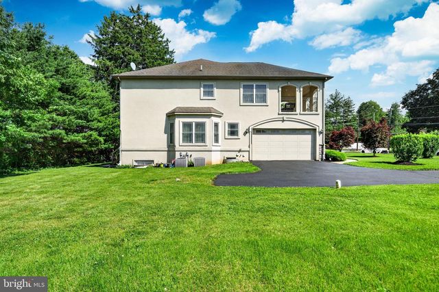 261 PHEASANT DR, Huntingdon Valley, PA 19006