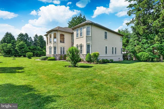 261 PHEASANT DR, Huntingdon Valley, PA 19006