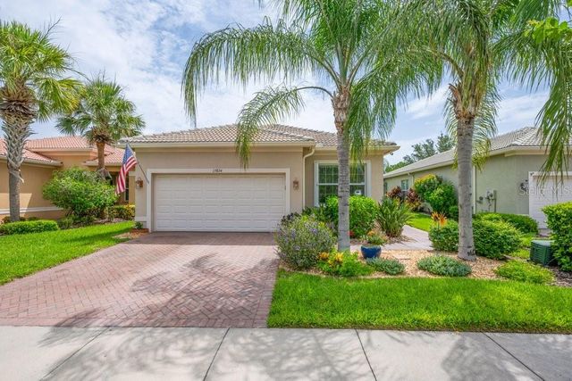 15824 AMBER FALLS DRIVE, Wimauma, FL 33598