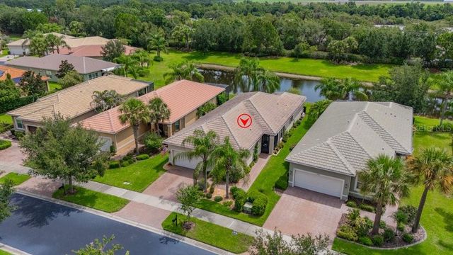 15824 AMBER FALLS DRIVE, Wimauma, FL 33598