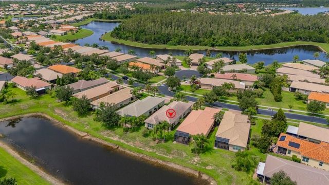 15824 AMBER FALLS DRIVE, Wimauma, FL 33598