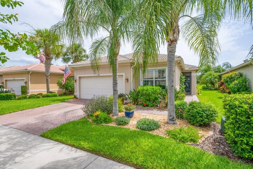 15824 AMBER FALLS DRIVE, Wimauma, FL 33598