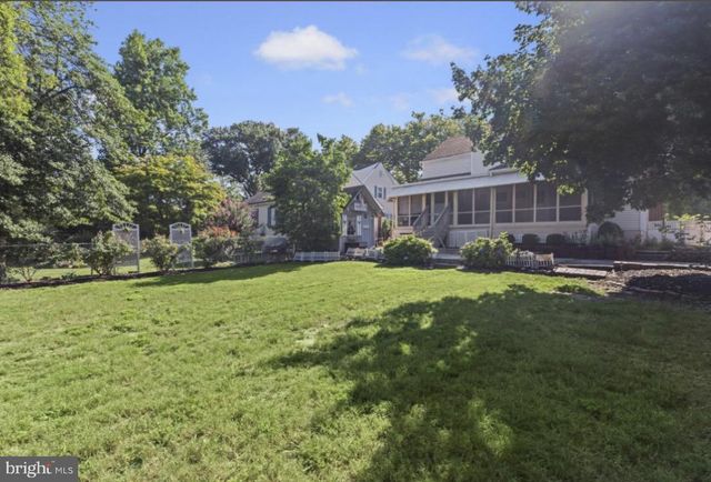 105 E COULTER AVE, Collingswood, NJ 08108
