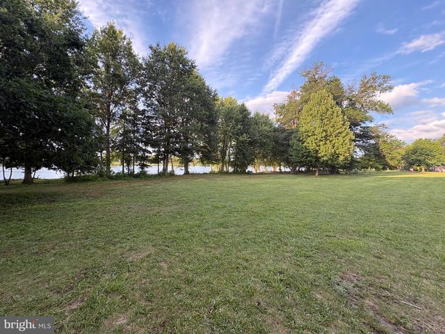 105 E COULTER AVE, Collingswood, NJ 08108