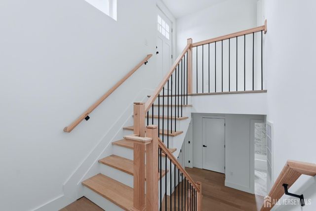 617 Fairview Avenue, Piscataway, NJ 08854