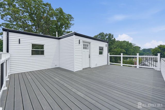 617 Fairview Avenue, Piscataway, NJ 08854