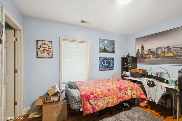 3537 W Carroll Avenue 3, Chicago, IL 60624