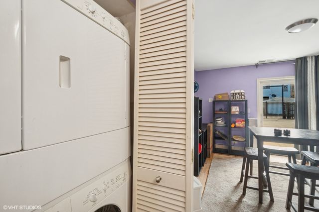 3537 W Carroll Avenue 3, Chicago, IL 60624