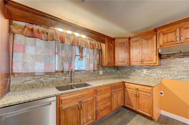 4413 N Bellefontaine Avenue, Kansas City, MO 64117
