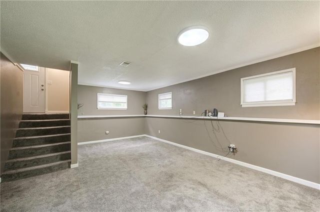 4413 N Bellefontaine Avenue, Kansas City, MO 64117