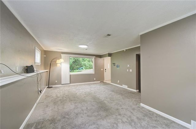 4413 N Bellefontaine Avenue, Kansas City, MO 64117