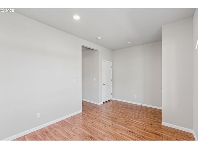 15670 Nw BRUGGER Rd, Portland, OR 97229