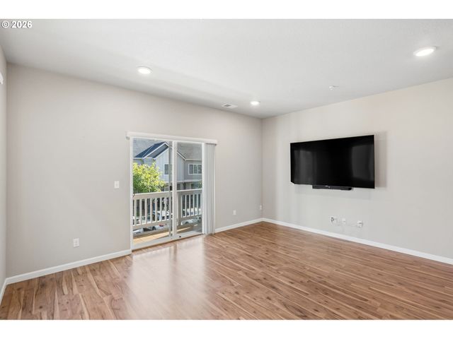 15670 Nw BRUGGER Rd, Portland, OR 97229