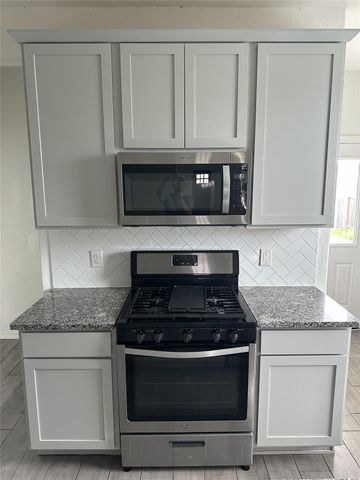 5739 Tabula Rasa Drive, Katy, TX 77493