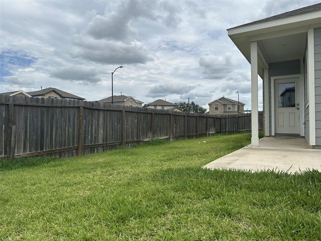 5739 Tabula Rasa Drive, Katy, TX 77493