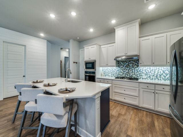 352 Moonvine Drive, Little Elm, TX 75068