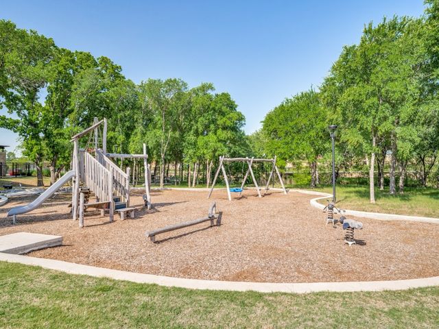 352 Moonvine Drive, Little Elm, TX 75068