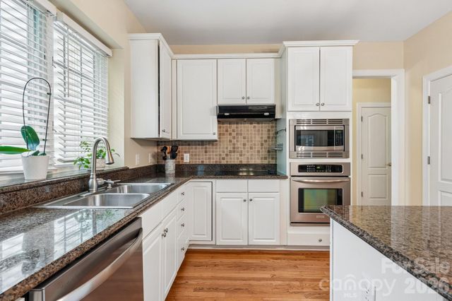 7613 Tarland Lane, Charlotte, NC 28269