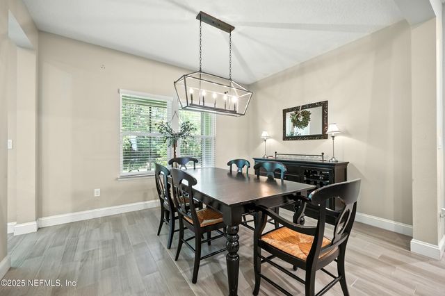 2354 ALEXIA Circle, Jacksonville, FL 32246