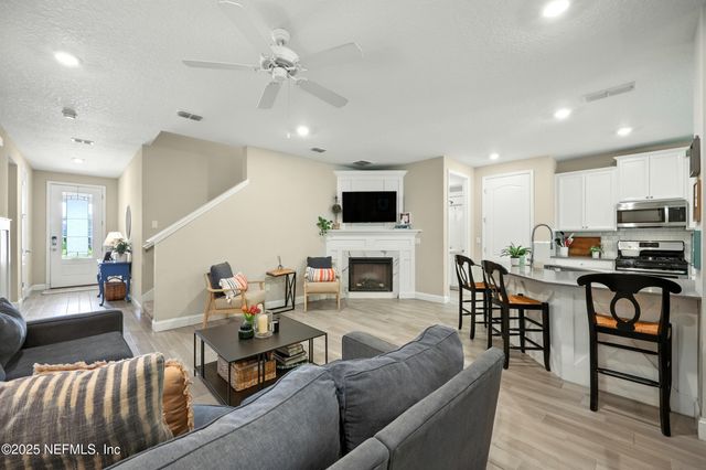 2354 ALEXIA Circle, Jacksonville, FL 32246