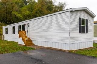 1408 A Hidden Valley Dr, Robinson Twp, PA 15019