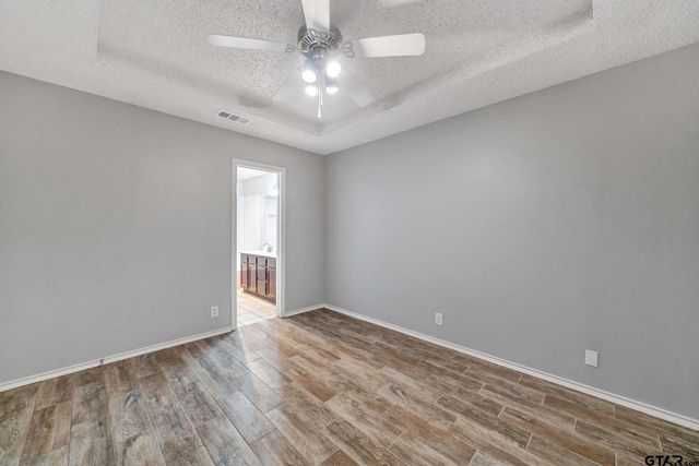 8306 GARRETT DR., Tyler, TX 75703