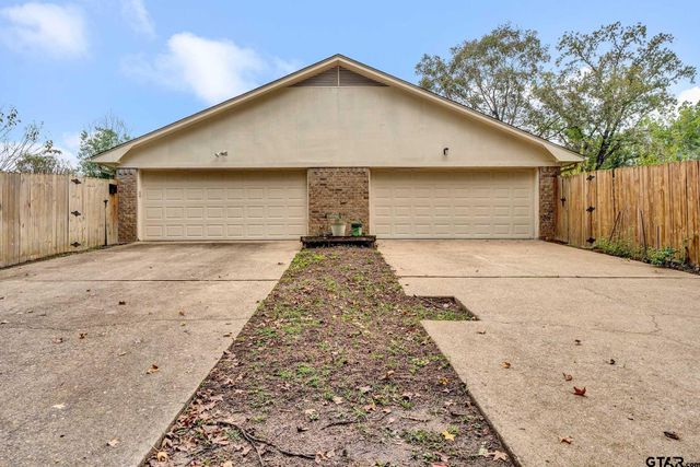 8306 GARRETT DR., Tyler, TX 75703