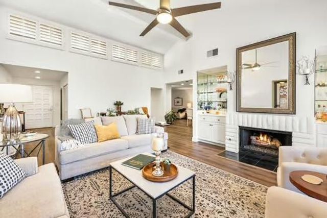 178 Gran Via, Palm Desert, CA 92260