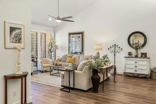178 Gran Via, Palm Desert, CA 92260